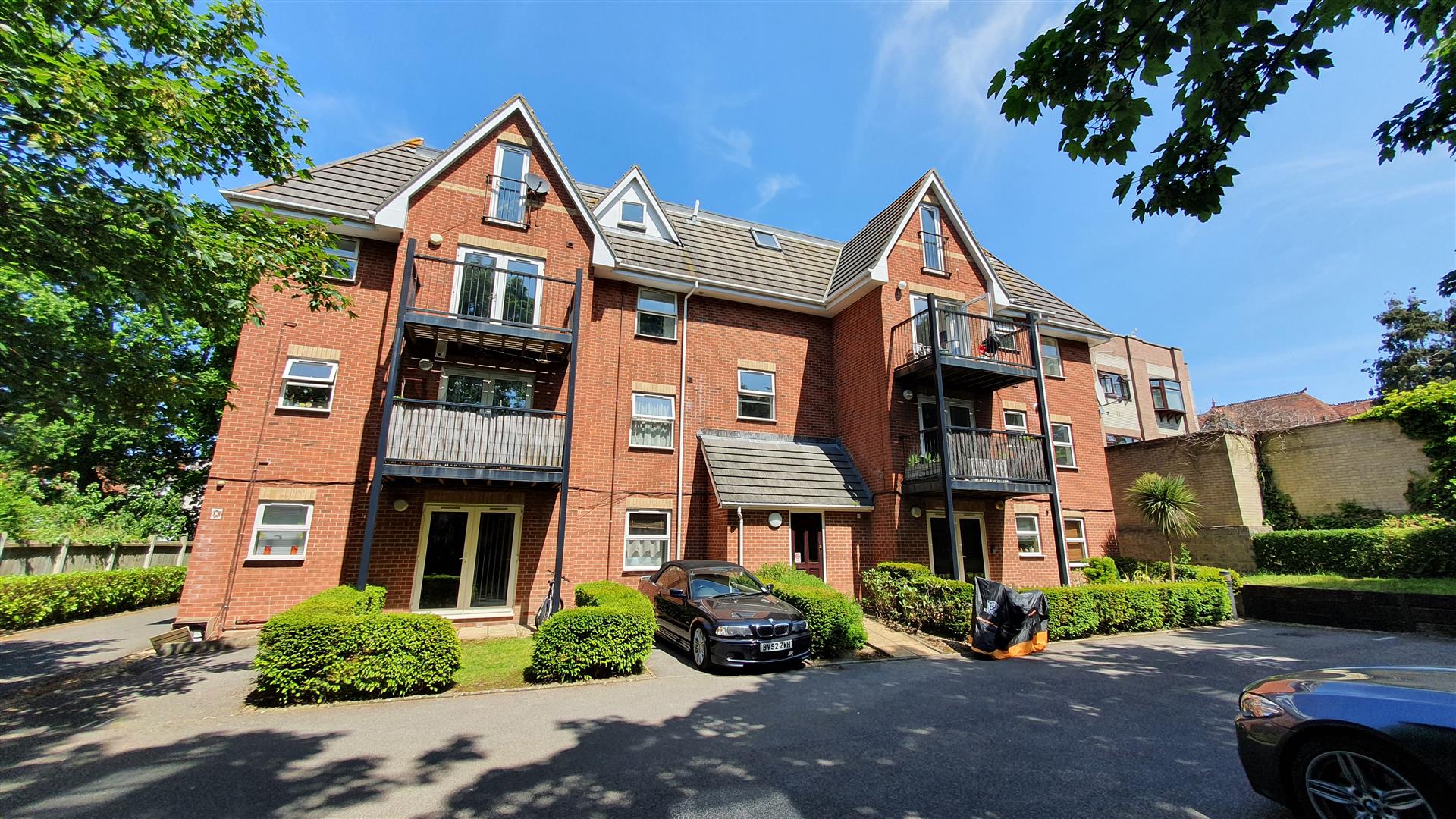 17 Florence Road, Bournemouth Lovett International